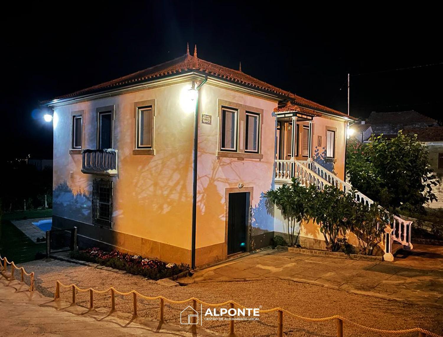 Desassossego Suites Monção Екстериор снимка