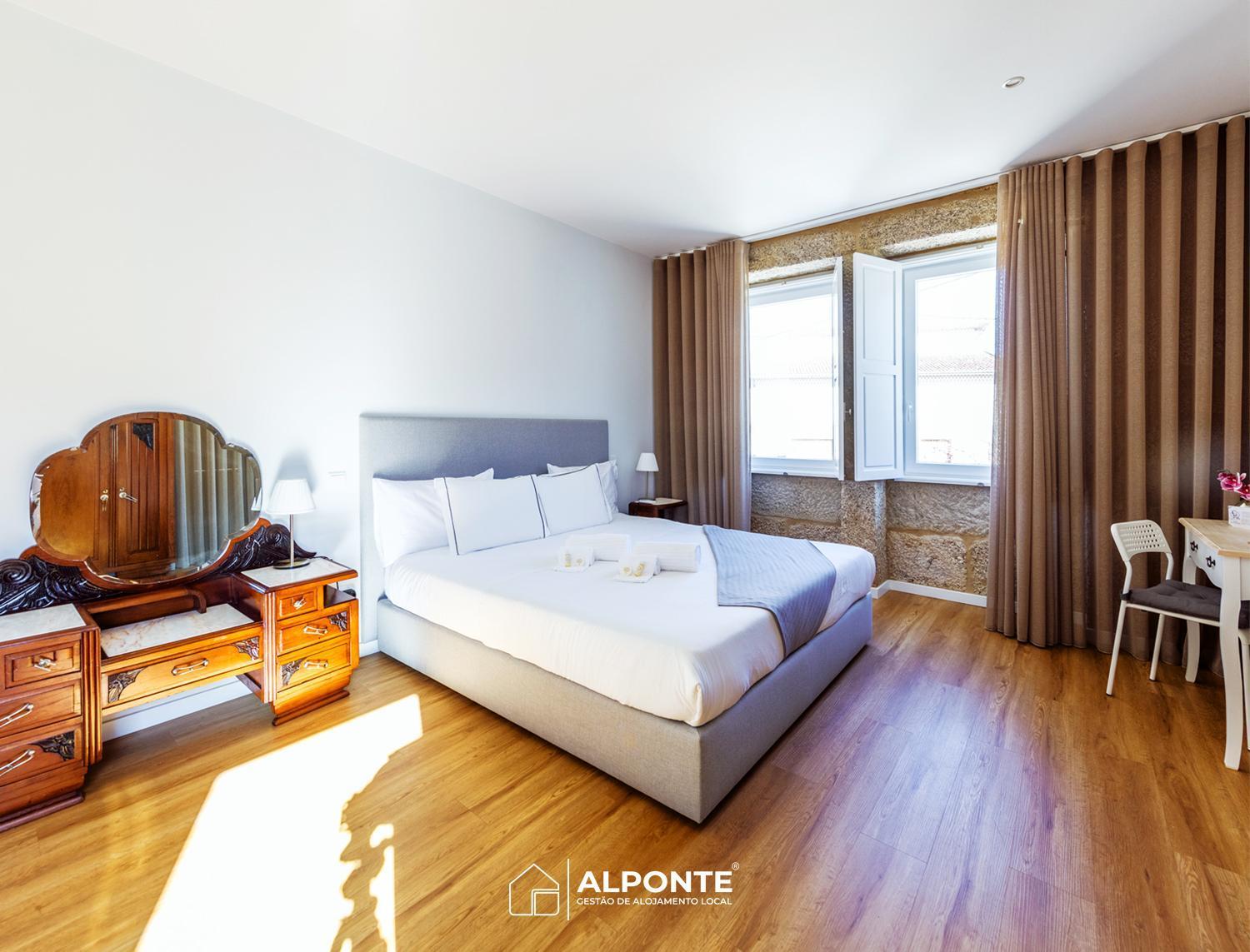Desassossego Suites Monção Екстериор снимка